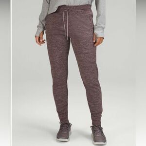 Lululemon engineered warmth jogger